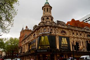 Shaftesbury Theatre